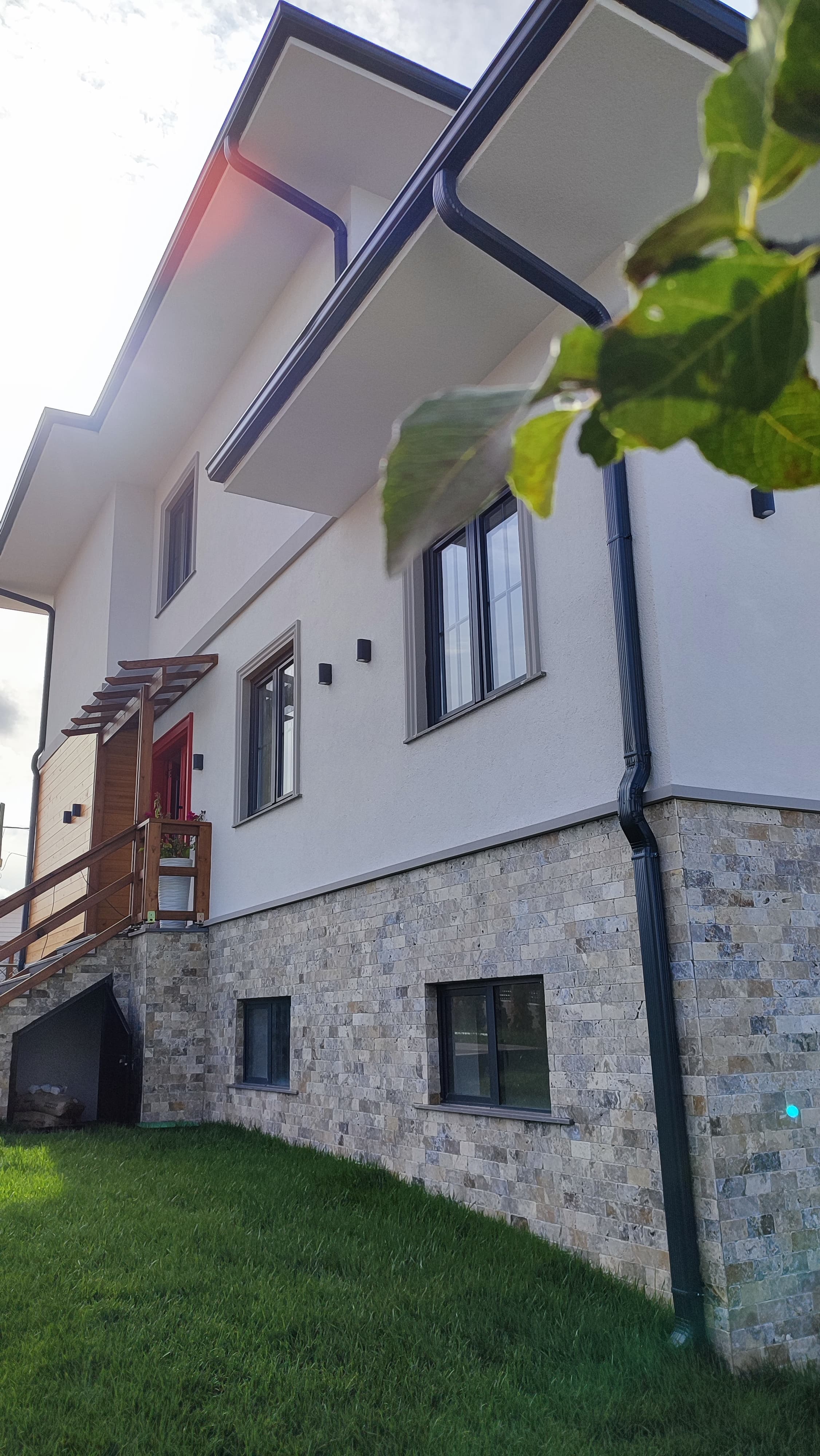 Riva 263 - Modern Mimari